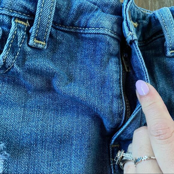 Hollister Distressed High-Rise Vintage Stretch Skirt Size 0 - Picture 6 of 10